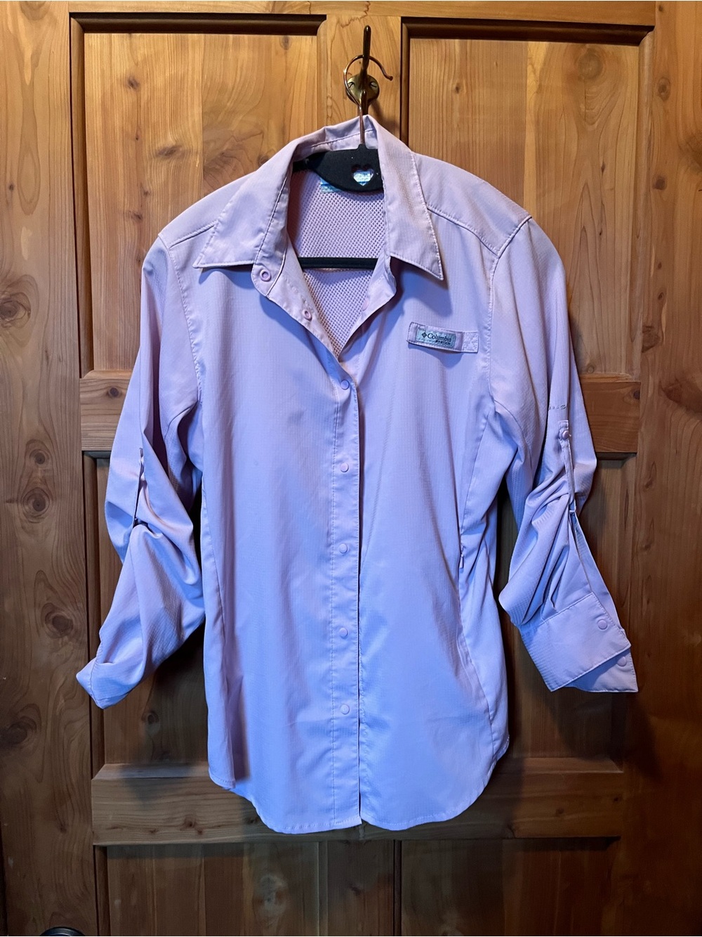 Columbia Women’s Button-Down Performance top  - Lavender